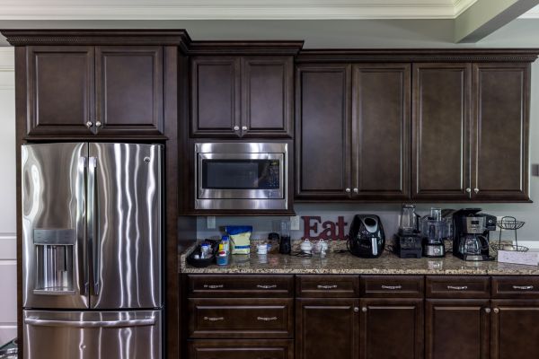 Kitchen Cabinet Repair in Elgin