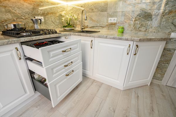Cabinets Refacing in Elgin