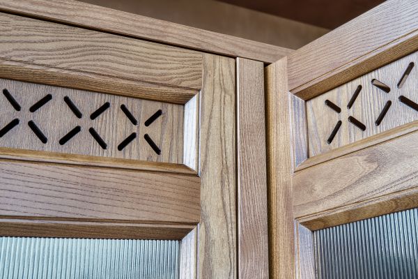 Cabinet Veneer Repair in Elgin